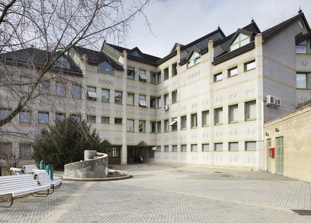 csm_Pecs_Centrum_building_my_suggestion_a098158ea4.jpg